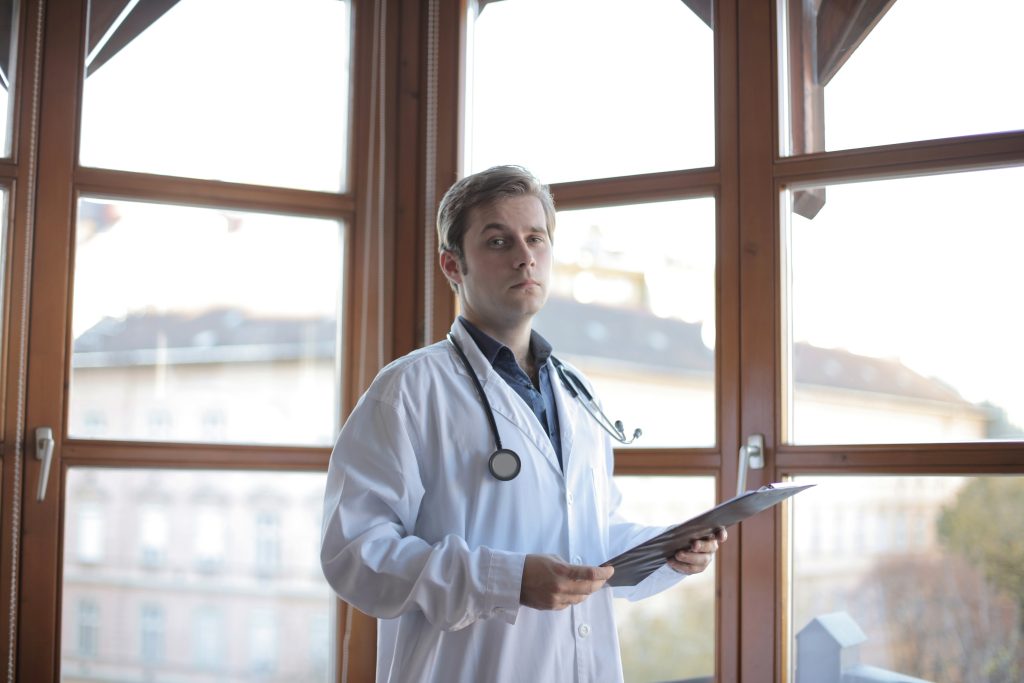médecin légiste image médecin légiste image